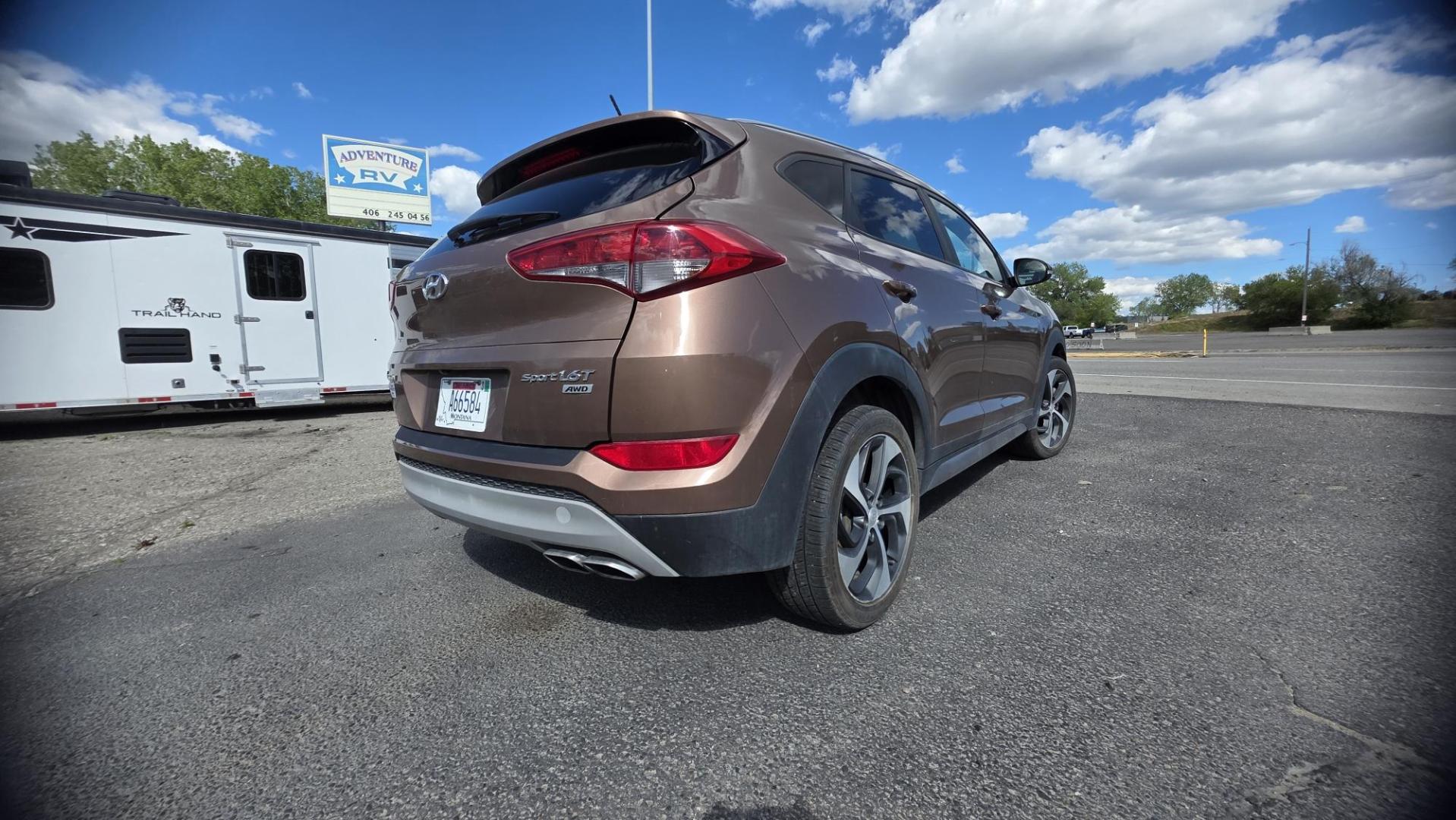 2017 Bronze Hyundai Tucson , located at 923 US HWY 87 E., Billings, MT, 59101, (406) 245-0456, 45.795788, -108.451881 - Photo#1
