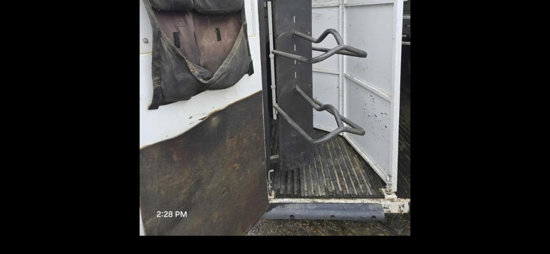 2004 White Logan Qualifier , located at 923 US HWY 87 E., Billings, MT, 59101, (406) 245-0456, 45.795788, -108.451881 - 2004 Logan Qualifier 3 Horse LQ Located in Billings MT 2004 Logan Qualifer 3 horse slant. 7' wide and aluminum on steel. Ac...forced air heat... 3 cubic fridge... full bath shower toilet... front queen... couch folds into a bed.... top hay rack...90 inch height inside horse area... slant 2 - Photo#4