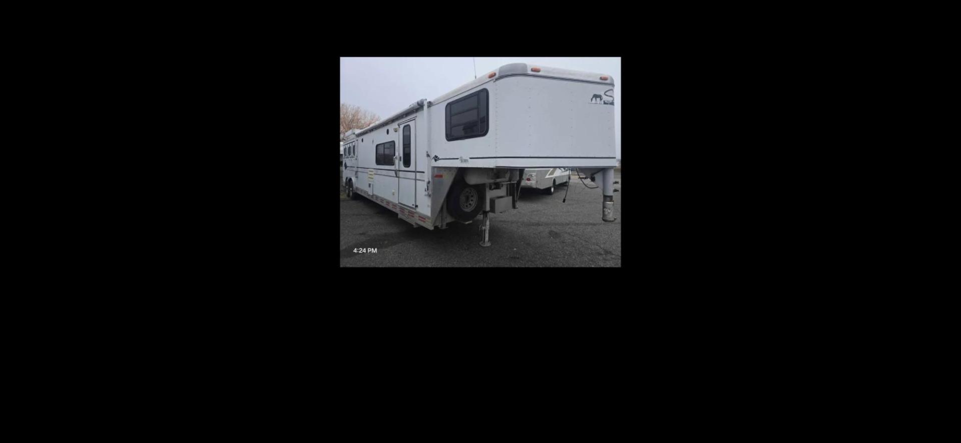1998 Sundowner Sierra , located at 923 US HWY 87 E., Billings, MT, 59101, (406) 245-0456, 45.795788, -108.451881 - 1998 Sundowner Sierra 3 Horse LQ Located in Billings MT $21,900 1998 Sundowner Sierra 3 horse 8' wide, overall length 37', floor is 31' long, 12' short wall, 12' 5" long side. Aluminum on aluminum. Onan 4k gen w remote start... Rear fold down ramp... Mangers... drop down windows front side - Photo#0