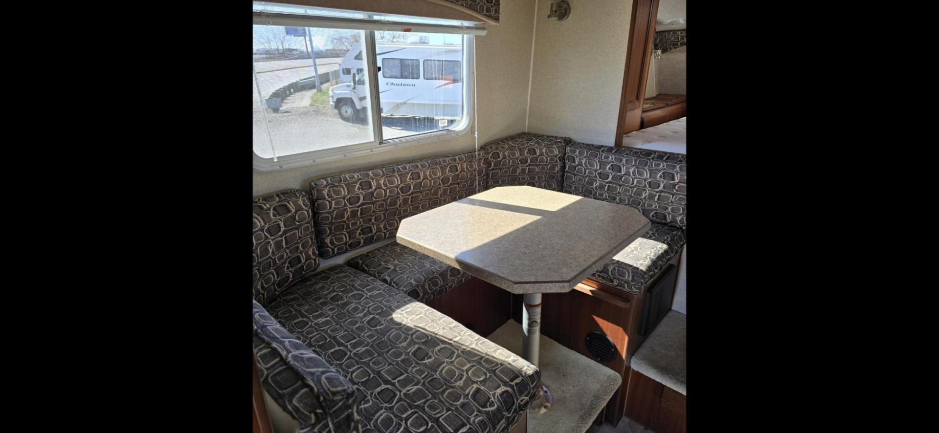 2020 White Northern Lite Sportsman , located at 923 US HWY 87 E., Billings, MT, 59101, (406) 245-0456, 45.795788, -108.451881 - 2020 Northern Lite Sportsman 8-11 Like brand new!!!! 2020 Northern Lite Sportsman slide in. 7'1" long floor, model.8-11, for a short box, 2 piece fiberglass., lightweight, wet bath, full bath shower toilet,front queen bed, dinette makes into bed, could sleep 4, microwave, auto jacks, four season - Photo#11