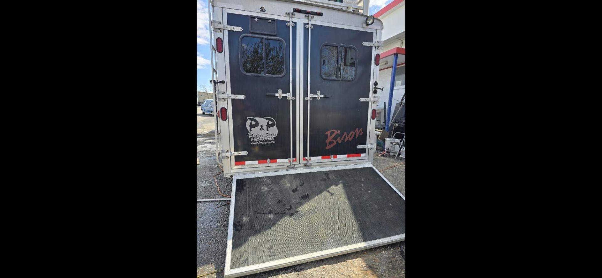 2013 Black Bison Traveler , located at 923 US HWY 87 E., Billings, MT, 59101, (406) 245-0456, 45.795788, -108.451881 - Photo#5