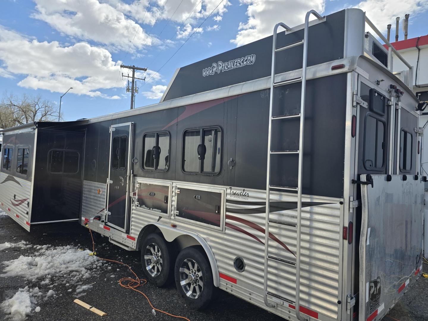 2013 Black Bison Traveler , located at 923 US HWY 87 E., Billings, MT, 59101, (406) 245-0456, 45.795788, -108.451881 - Photo#1
