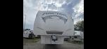 2010 White Keystone Raptor 3912 , located at 923 US HWY 87 E., Billings, MT, 59101, (406) 245-0456, 45.795788, -108.451881 - Photo#0