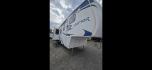 2010 White Keystone Raptor 3912 , located at 923 US HWY 87 E., Billings, MT, 59101, (406) 245-0456, 45.795788, -108.451881 - Photo#2