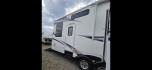 2010 White Keystone Raptor 3912 , located at 923 US HWY 87 E., Billings, MT, 59101, (406) 245-0456, 45.795788, -108.451881 - Photo#4