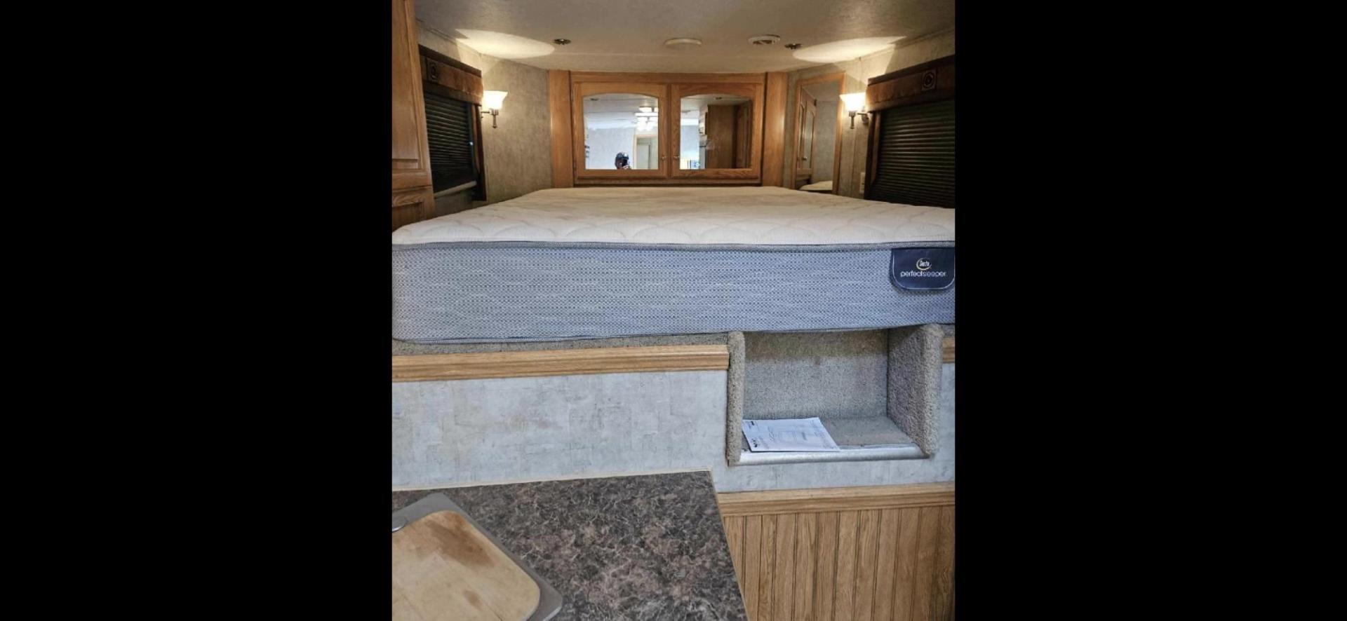 2008 White Bison Alumasport , located at 923 US HWY 87 E., Billings, MT, 59101, (406) 245-0456, 45.795788, -108.451881 - Photo#11