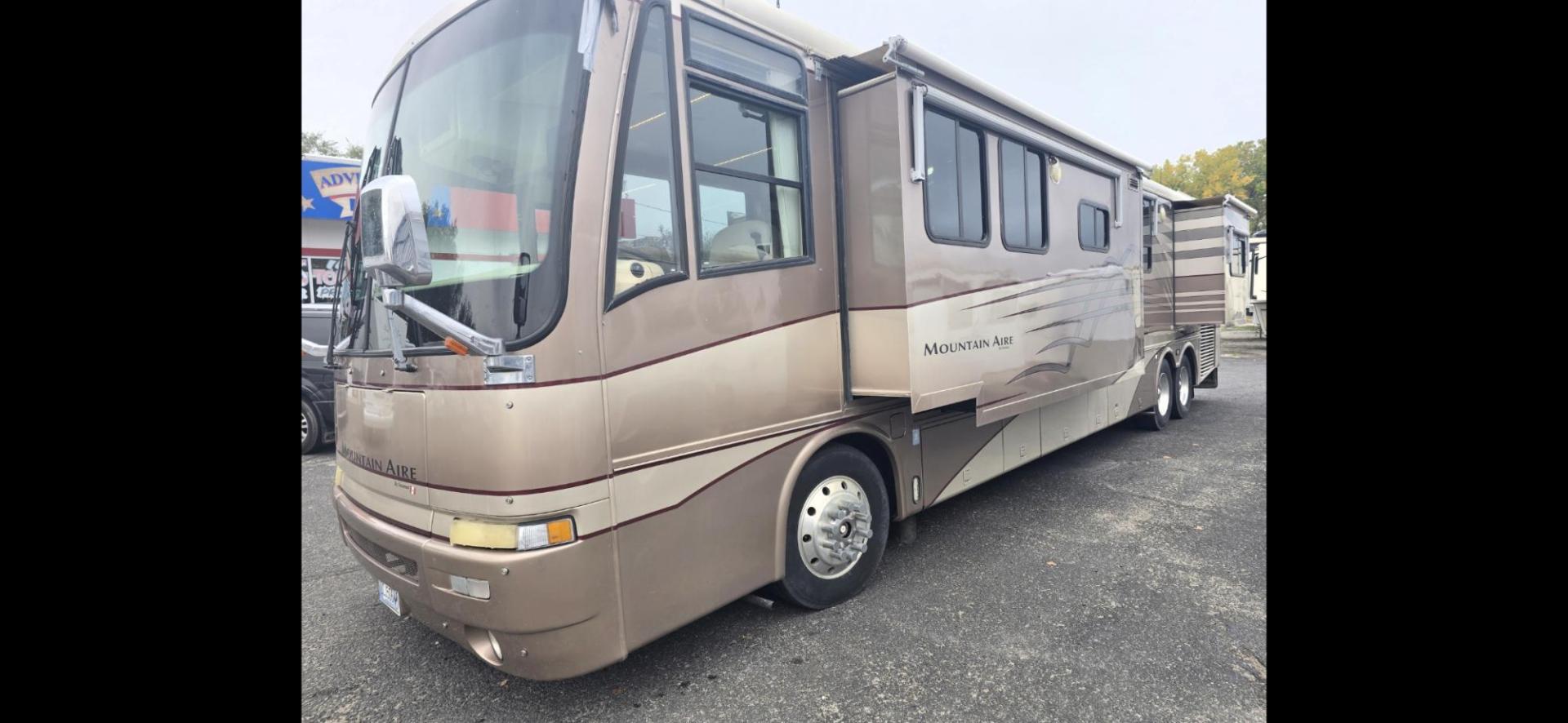 2002 Tan Newmar Mountain Aire , located at 923 US HWY 87 E., Billings, MT, 59101, (406) 245-0456, 45.795788, -108.451881 - 2002 Newmar Mountain Air Immaculate 42' Class A diesel pusher with only 77,000 miles, 42', and 2 owners. 500 Cummins w/6 speed Allison tranny. 3 slides, full body paint, full 4 season. Auto awning, tile floor, 2 new ac's, aqua hot, new dash a/c pump, new tires w/only 4000 miles on them, Full body - Photo#2