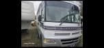 1998 White Winnebago Chieftain , located at 923 US HWY 87 E., Billings, MT, 59101, (406) 245-0456, 45.795788, -108.451881 - 1998 Winnebago Chieftain 1998 Winnebago Chieftain 29rb Located in Billings MT $11,900 1998 Winnebago chieftain 29rb. 64kmiles...onan 5500 generator...dual roof acs.... back up cameras... leveling jacks... ford 460.... tires 85%... motorhome is in great shape and ready to go south... no leaks - Photo#0