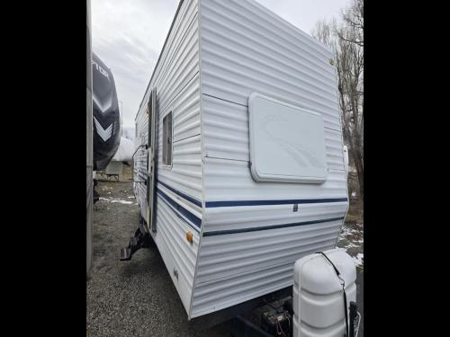 2002 Cherokee 1/2 ton towable w/slide