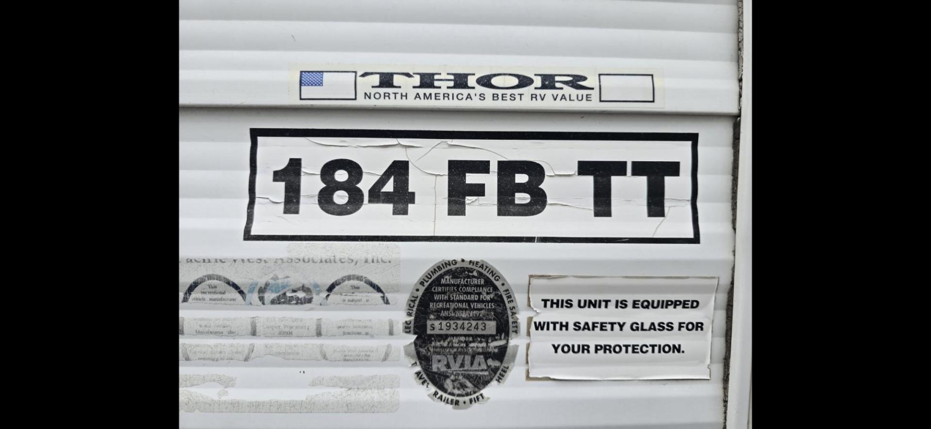 2007 White Thor Vortex , located at 923 US HWY 87 E., Billings, MT, 59101, (406) 245-0456, 45.795788, -108.451881 - Nice 2007 Thor Vortex 1/2 ton towable toy hauler with 15 gallon fuel station. Garage is 15' long. 9' is 8' wide and 6' is 6'4" wide. Lots of sleeping space. Double auto queen beds in ceiling, booth and couch both fold into beds. A/C, forced air heat, hot water, dual thirty pound propane tanks. Mode - Photo#2