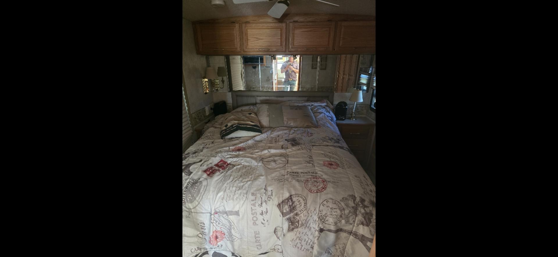 2004 Brown Winnebago Journey , located at 923 US HWY 87 E., Billings, MT, 59101, (406) 245-0456, 45.795788, -108.451881 - 2004 Winnebago Journey 34H Located in Billings MT $41,900 READY TO GO!!!! Nice 34' class A motor home with two slides, model 34H, 330 hsp cat diesel pusher, freightliner chassis, full body paint, 50,461 miles, wired for towing, backup camera, leveling jacks, four season, tires like new. WE C - Photo#16