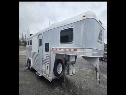 2007 Elite 3 horse LQ