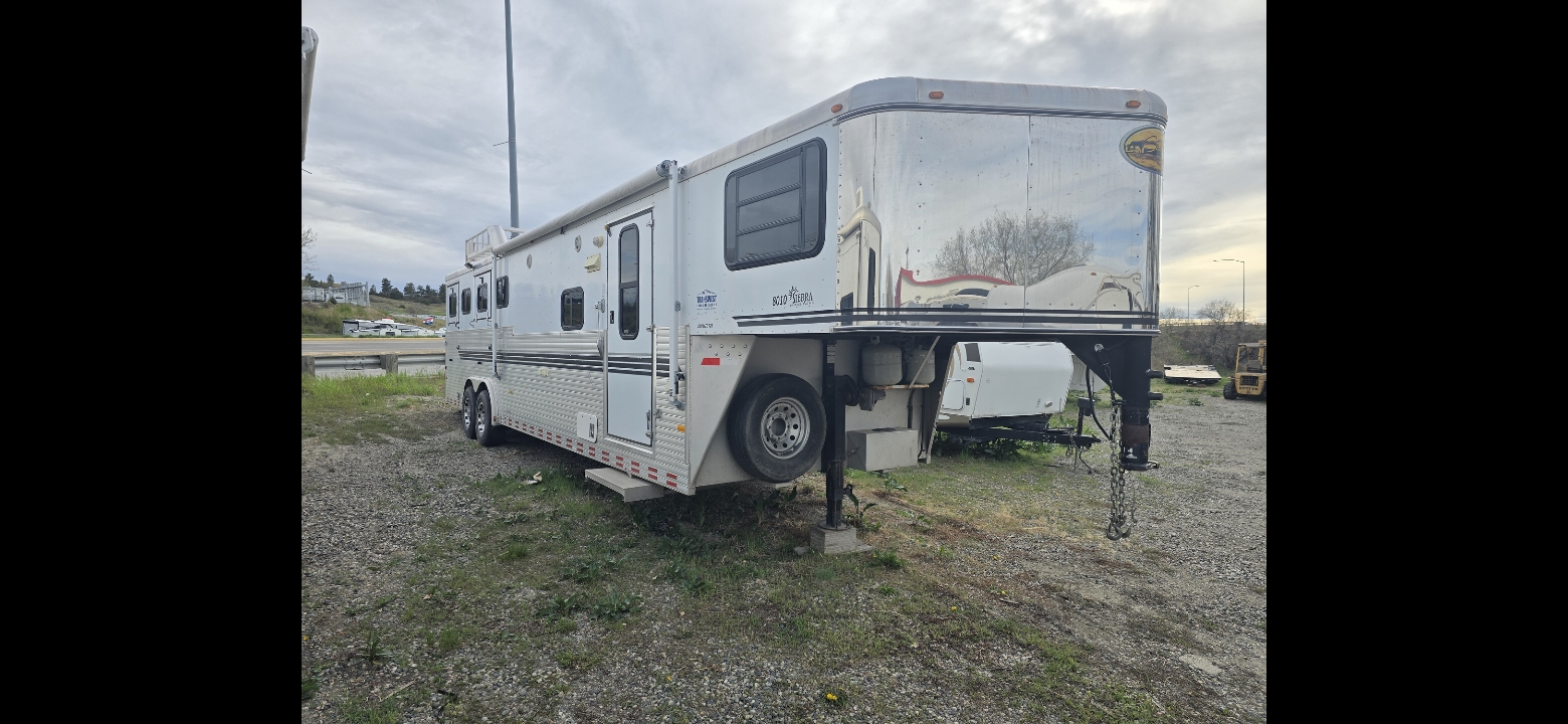 photo of 2003 Sundowner Sierra 8010 LQ