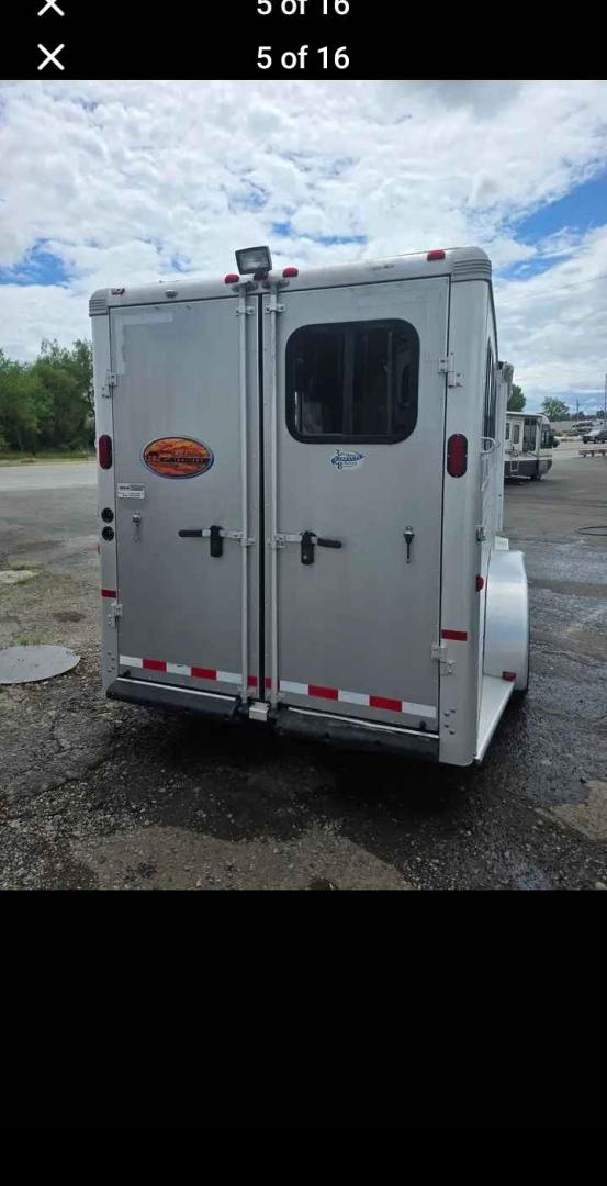 2013 Silver Sundowner Horizon , located at 923 US HWY 87 E., Billings, MT, 59101, (406) 245-0456, 45.795788, -108.451881 - Photo#4