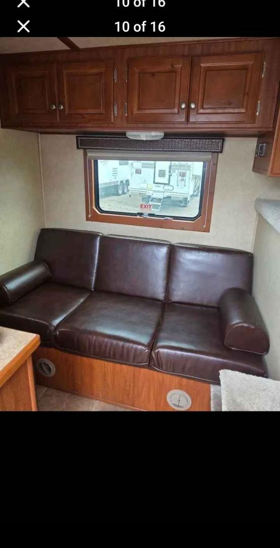 2013 Silver Sundowner Horizon , located at 923 US HWY 87 E., Billings, MT, 59101, (406) 245-0456, 45.795788, -108.451881 - Photo#8