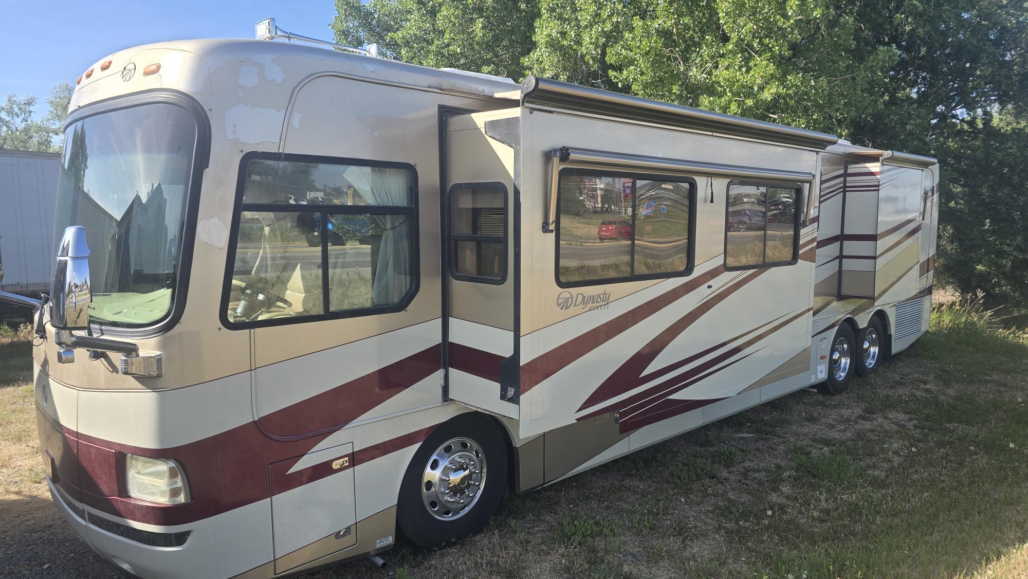 photo of 2006 Monaco Dynasty Diesel Pusher 