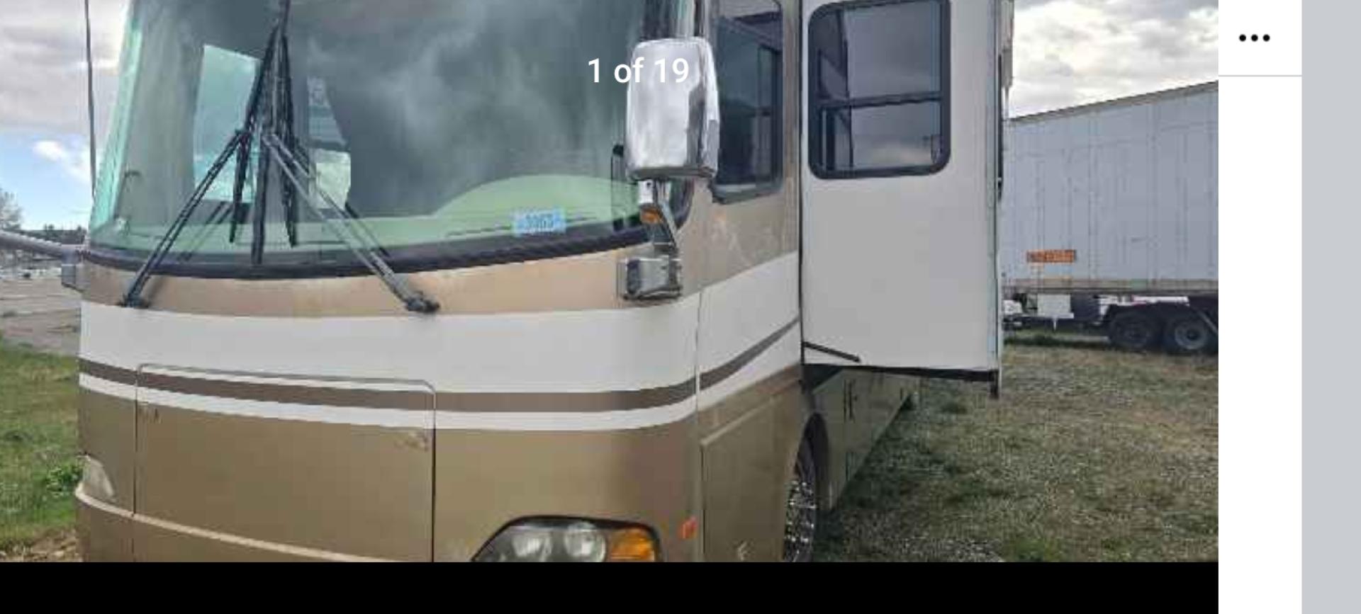2002 Tan Holiday Rambler , located at 923 US HWY 87 E., Billings, MT, 59101, (406) 245-0456, 45.795788, -108.451881 - Photo#0
