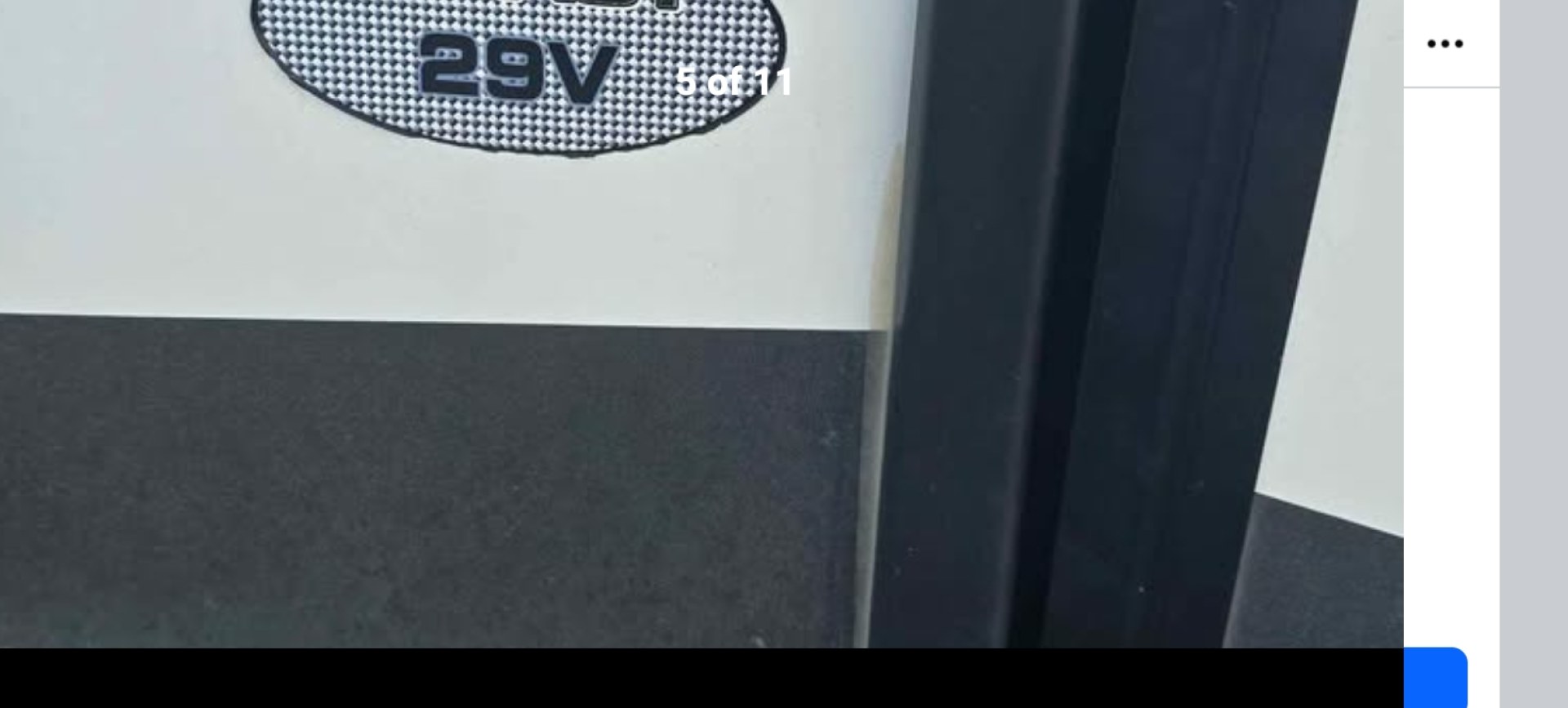 2021 White Keystone Fuzion , located at 923 US HWY 87 E., Billings, MT, 59101, (406) 245-0456, 45.795788, -108.451881 - 2021 Fusion Vapor Lite Impact Located in Billings MT $34,900 This is a really nice 29' toy hauler with 2 slides, dual auto A/C, Solar panel, 8 cubic foot refrigerator, on demand hot water heater, 18 gal fuel station. Auto front, rear and tongue jacks. 10' garage, full rear screened in patio,- Photo#4