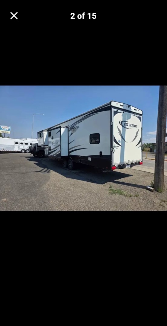 2017 White Heartland Torque , located at 923 US HWY 87 E., Billings, MT, 59101, (406) 245-0456, 45.795788, -108.451881 - 2017 Heartland Torque 321 Located in Billings MT $38,900 2017 Heartland Torque 321. The three slides make this unit very spacious while also sleeping 6 to 8 people . It is a 4 season toyhauler that can be taken off grid. The onan 5500 watt gen will give enough power to run this camper w pow- Photo#1