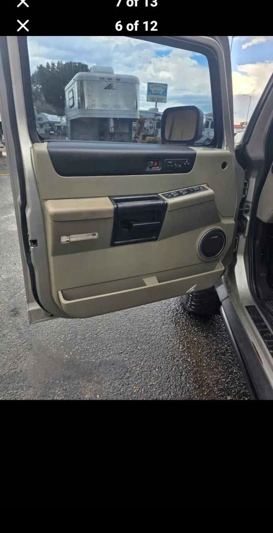 2005 Grey /Tan Hummer H2 , located at 923 US HWY 87 E., Billings, MT, 59101, (406) 245-0456, 45.795788, -108.451881 - 2005 Hummer H2 · Suv · Driven 102,444 miles Located in Billings MT $14,900 2005 Hummer H2 4x4 w 102444 miles. This is montana luxury. The heated leather seats will keep u warm on the cold days. Auto windows... doors ... locks cruise tilt make it easy to ride in style. The interior is immacu- Photo#5